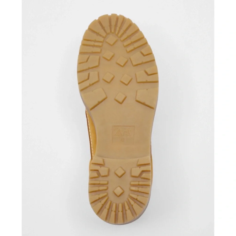 Zara LACED LEATHER BOAT SHOES  Beige Size 8 - Picture 7 of 11